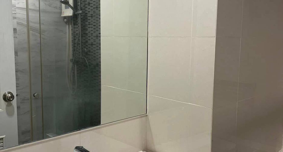 For sale 3 bedrooms condo in Bang Na, Bangkok