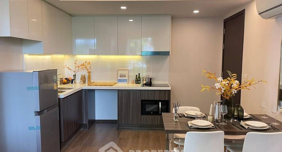 ขาย 2 ห้องนอน คอนโด ใน ห้วยขวาง, กรุงเทพฯ