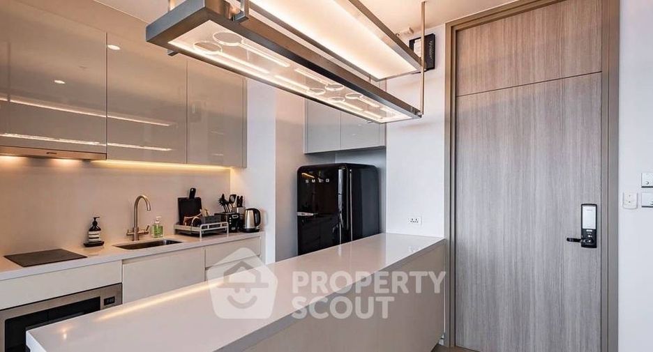 For sale 2 bedrooms condo in Pathum Wan, Bangkok