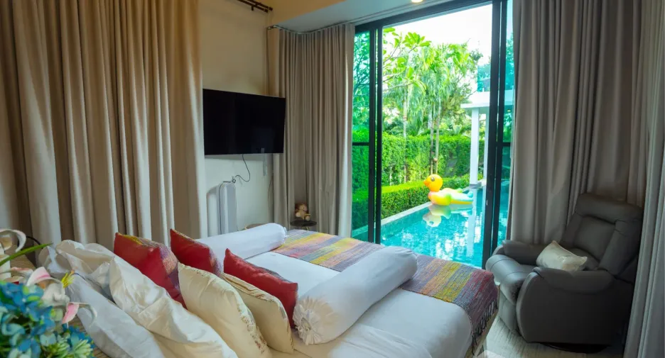 For sale 4 bedrooms villa in Mueang Phuket, Phuket