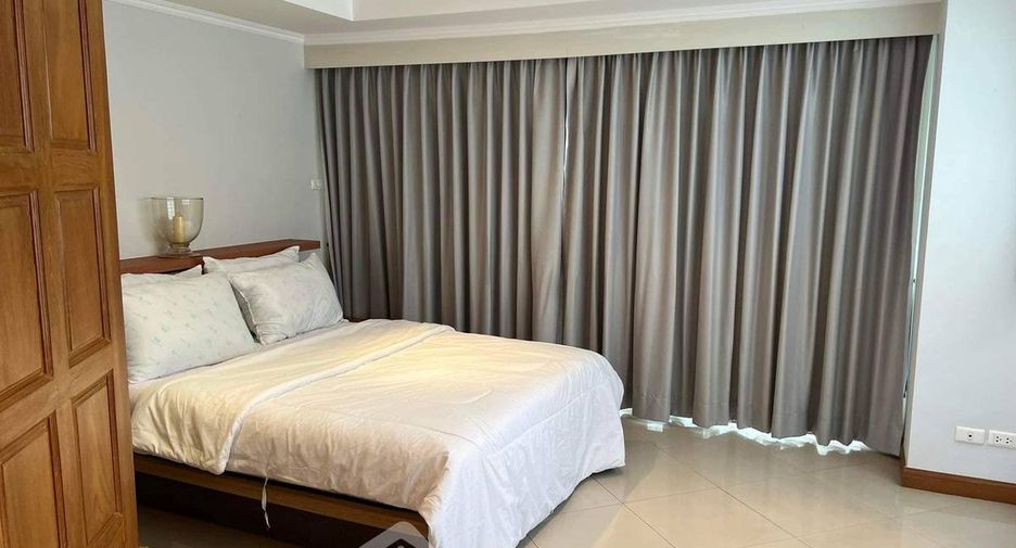 For sale 2 bedrooms condo in Jomtien, Pattaya