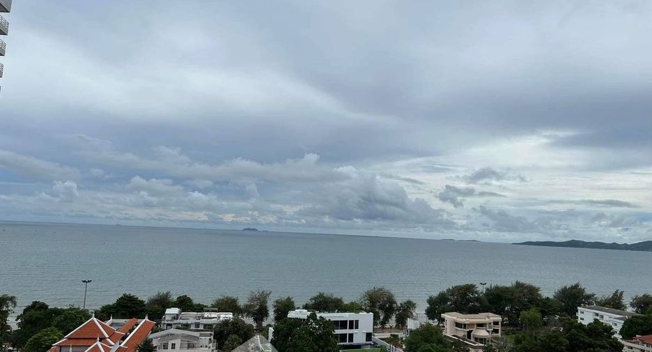 For sale 2 bedrooms condo in Jomtien, Pattaya