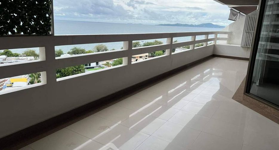 For sale 2 bedrooms condo in Jomtien, Pattaya