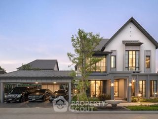 For sale 4 bedrooms house in Bang Khun Thian, Bangkok