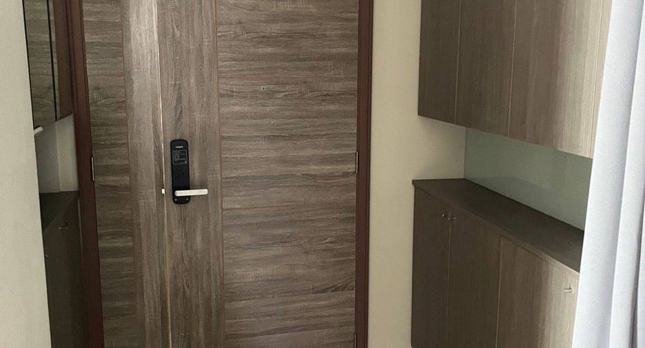 For sale 3 bedrooms condo in Phra Khanong, Bangkok