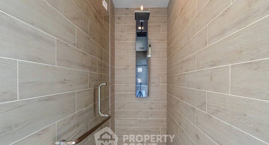 For sale 3 bedrooms condo in Sattahip, Chonburi