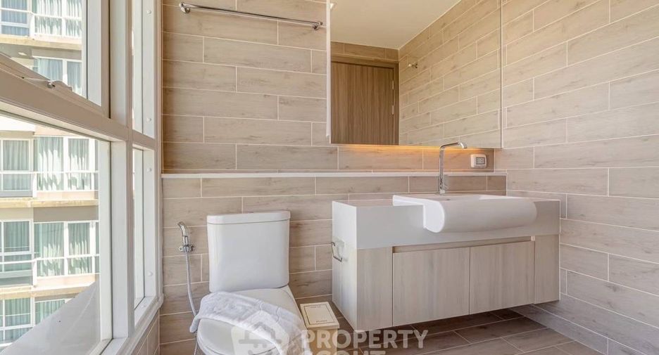 For sale 3 bedrooms condo in Sattahip, Chonburi