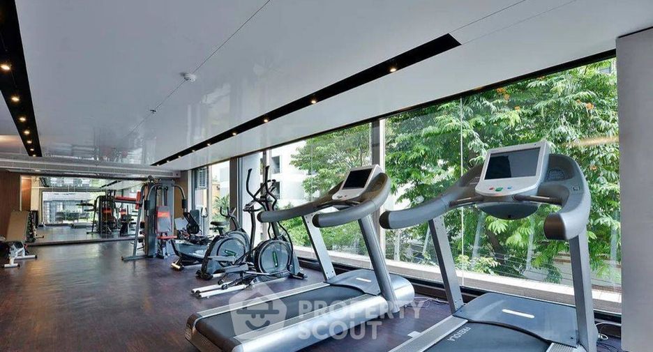 For sale 1 Beds condo in Sathon, Bangkok