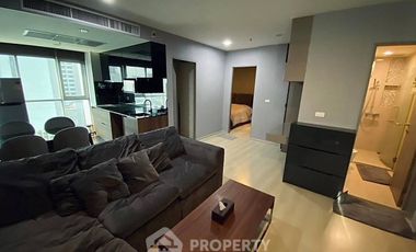 À vendre 2 chambres condo à Huai Khwang, Bangkok