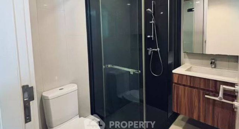 For sale 2 bedrooms condo in Watthana, Bangkok