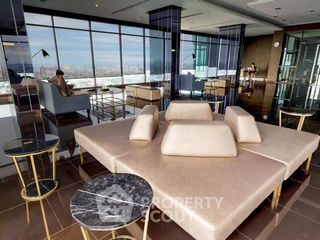 Продажа 1 кровать кондо в Банг Пхлат, Бангкок