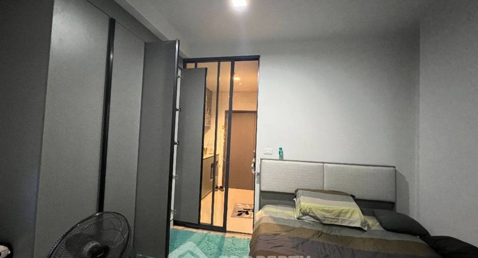 For sale 1 bed condo in Huai Khwang, Bangkok