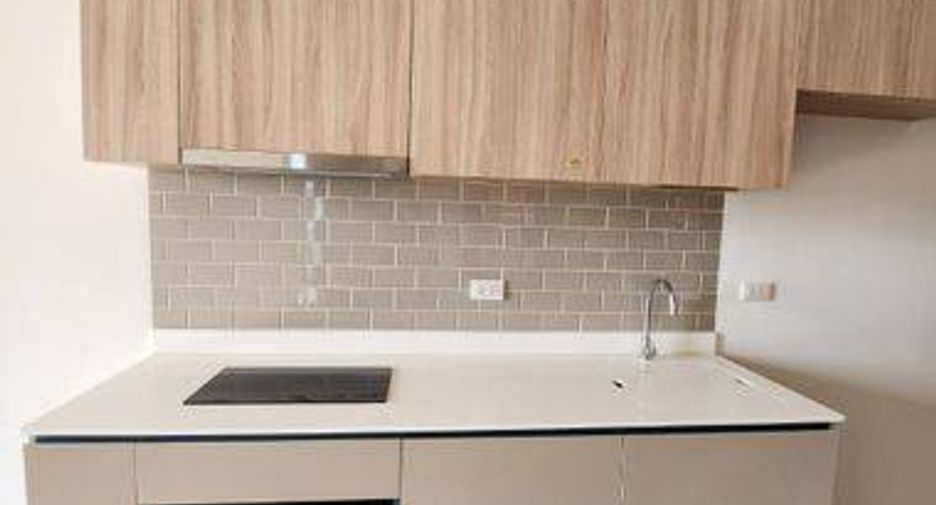 For sale 3 bedrooms condo in Ratchathewi, Bangkok