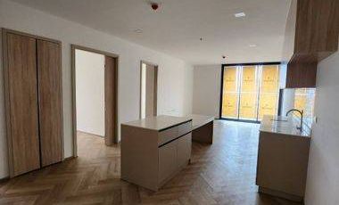 For sale 3 bedrooms condo in Ratchathewi, Bangkok