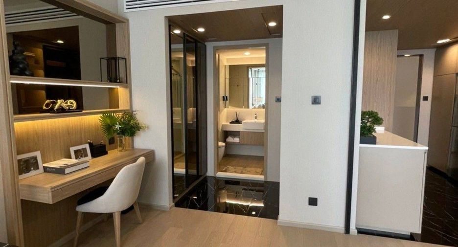 For sale 1 bed condo in Watthana, Bangkok