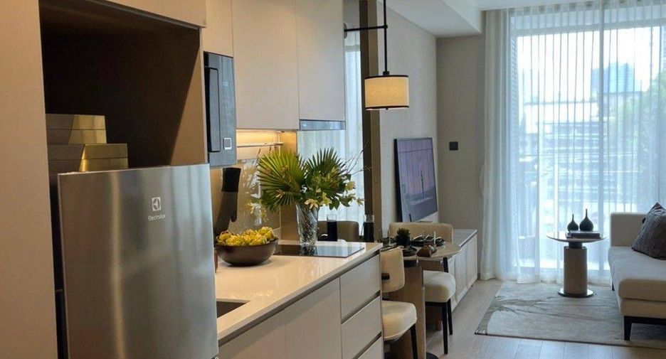For sale 1 bed condo in Watthana, Bangkok