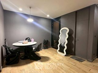 For sale 1 bed condo in Wang Thonglang, Bangkok
