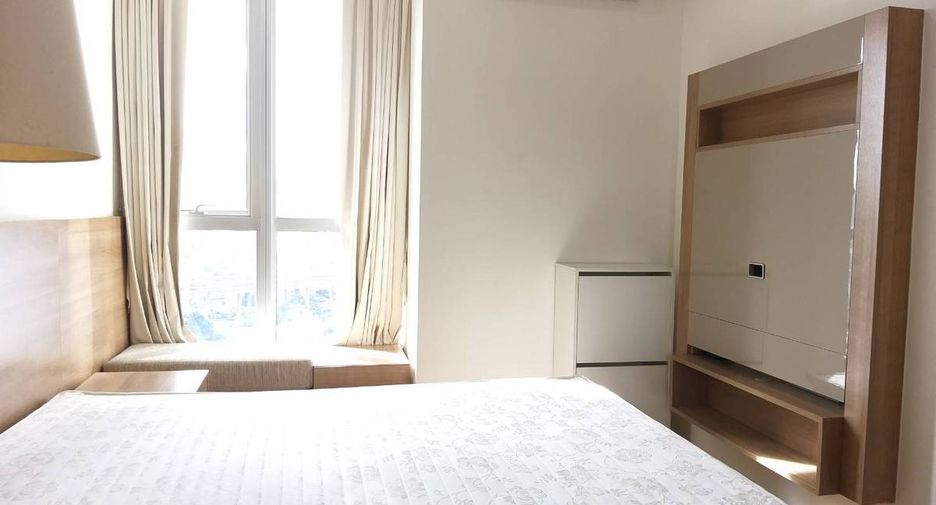 For sale 1 bed condo in Phra Khanong, Bangkok