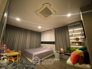 For sale 3 bedrooms house in Lat Krabang, Bangkok