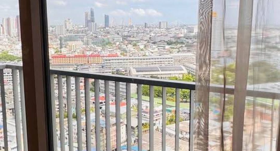 For sale 2 bedrooms condo in Sathon, Bangkok