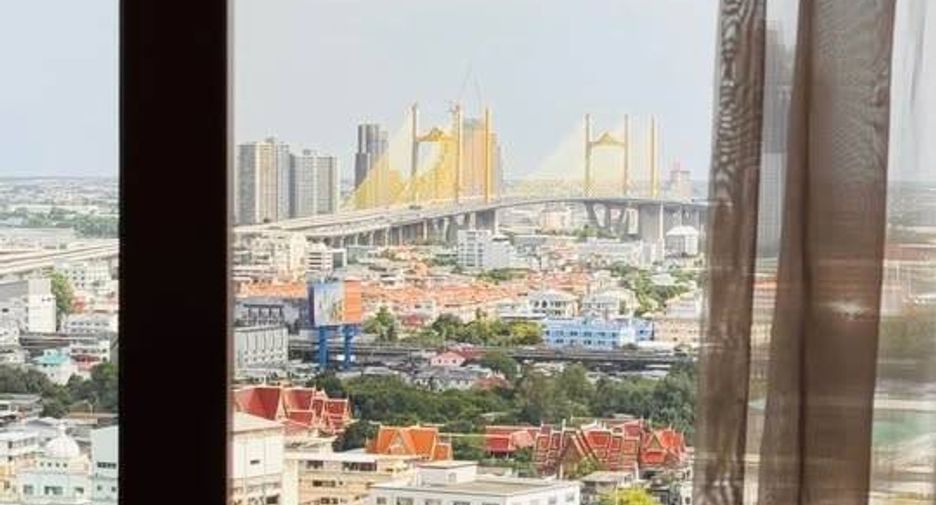 For sale 2 bedrooms condo in Sathon, Bangkok