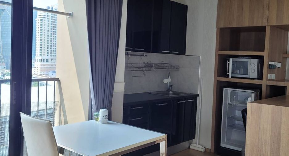 Продажа 1 кровать кондо в Ратчатхещи, Бангкок