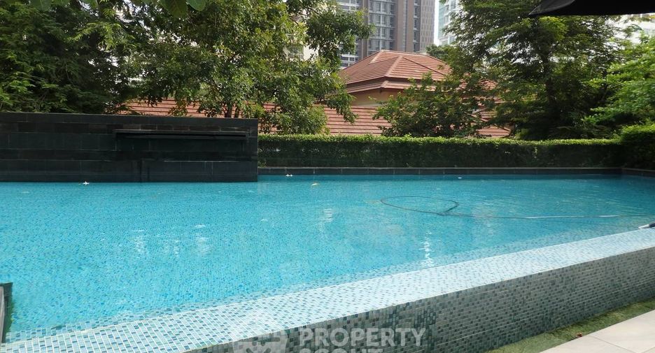 For sale 1 bed condo in Watthana, Bangkok