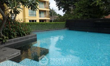 For sale 1 bed condo in Watthana, Bangkok