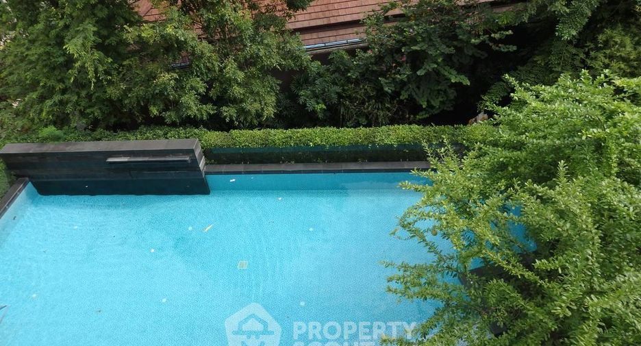 For sale 1 bed condo in Watthana, Bangkok