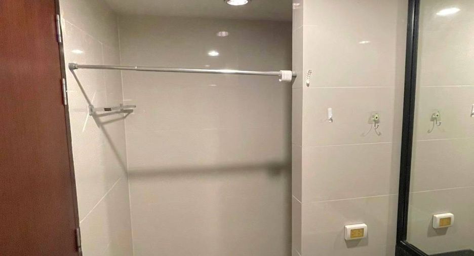 For sale 1 bed condo in Chatuchak, Bangkok