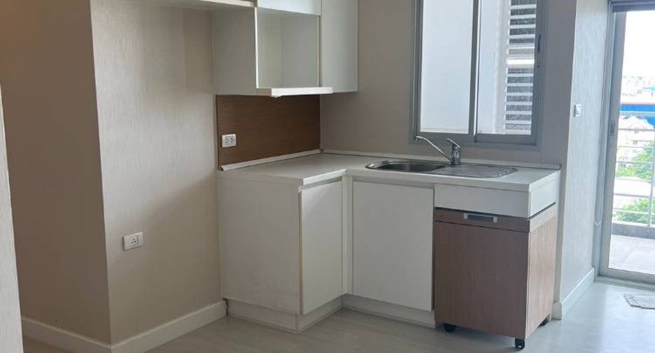 For sale 2 bedrooms condo in Chatuchak, Bangkok
