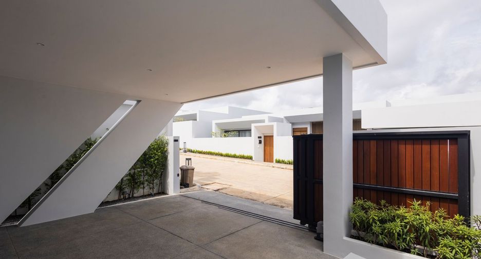 For sale 3 bedrooms villa in Thalang, Phuket