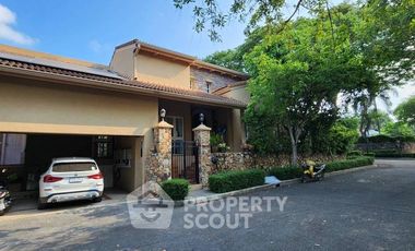 For sale 3 ベッドルーム house in East Pattaya, Pattaya