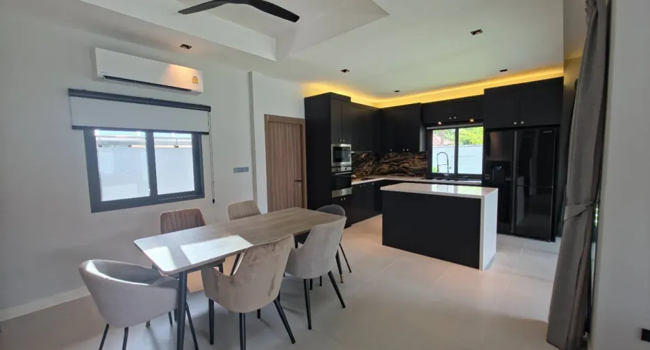 Villa en venta de 3 habitaciones en Huay Yai, Pattaya