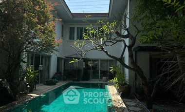For sale 4 bedrooms house in Suan Luang, Bangkok
