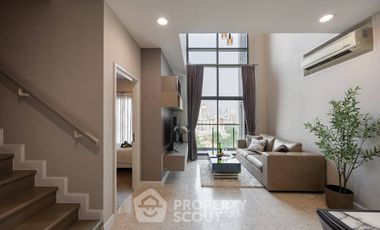 For sale 2 bedrooms condo in Khlong Toei, Bangkok