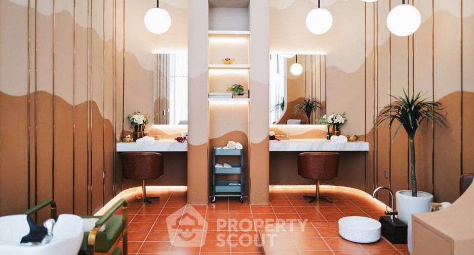 For sale 1 bed condo in Bang Na, Bangkok