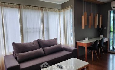 For sale 2 ベッドルーム condo in Phra Khanong, Bangkok