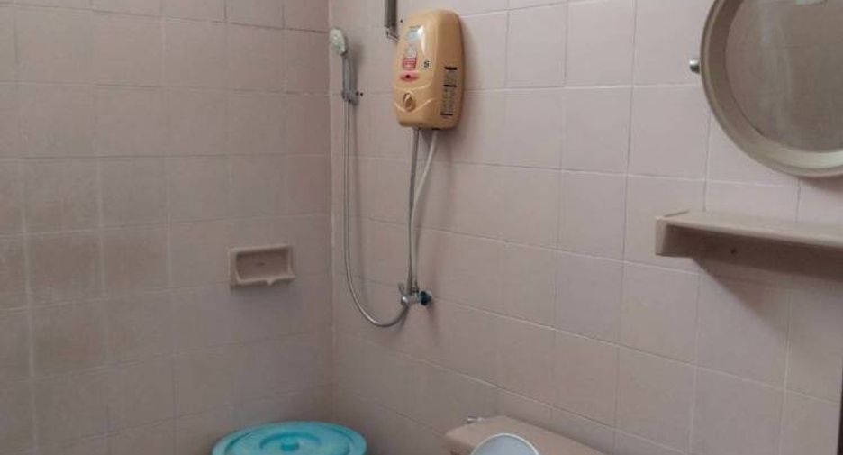 Haus zum Kauf mit 2 Zimmer in Si Racha, Chonburi