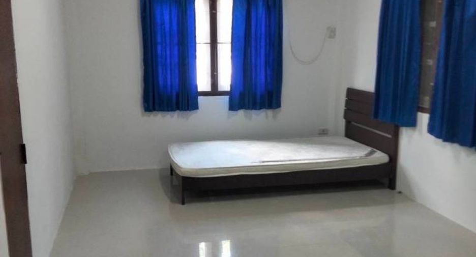 Haus zum Kauf mit 2 Zimmer in Si Racha, Chonburi
