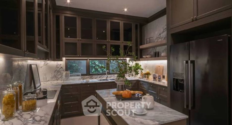 ขาย 5 ห้องนอน บ้านเดี่ยว ใน ประเวศ, กรุงเทพฯ