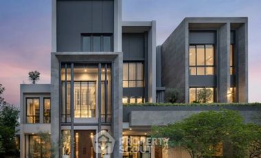 For sale 5 bedrooms house in Prawet, Bangkok