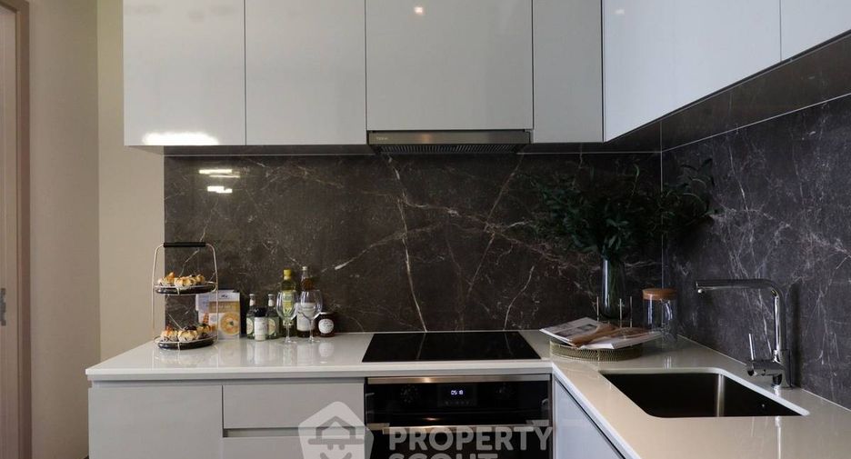 Condo en venta de 2 habitaciones en Khlong Toei, Bangkok