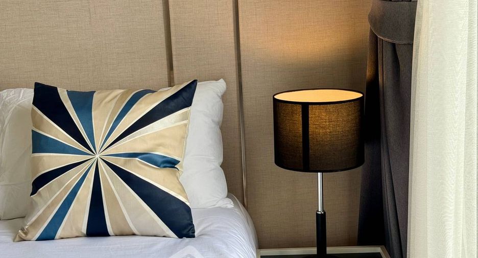 For sale 1 bed condo in Watthana, Bangkok