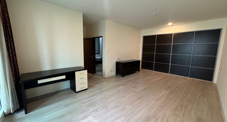 Condo en venta de 2 habitaciones en Watthana, Bangkok