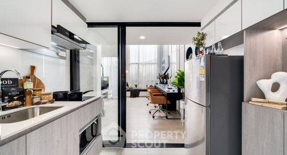 Wohnung zum Kauf mit 1 Zimmer in Bang Phlat, Bangkok