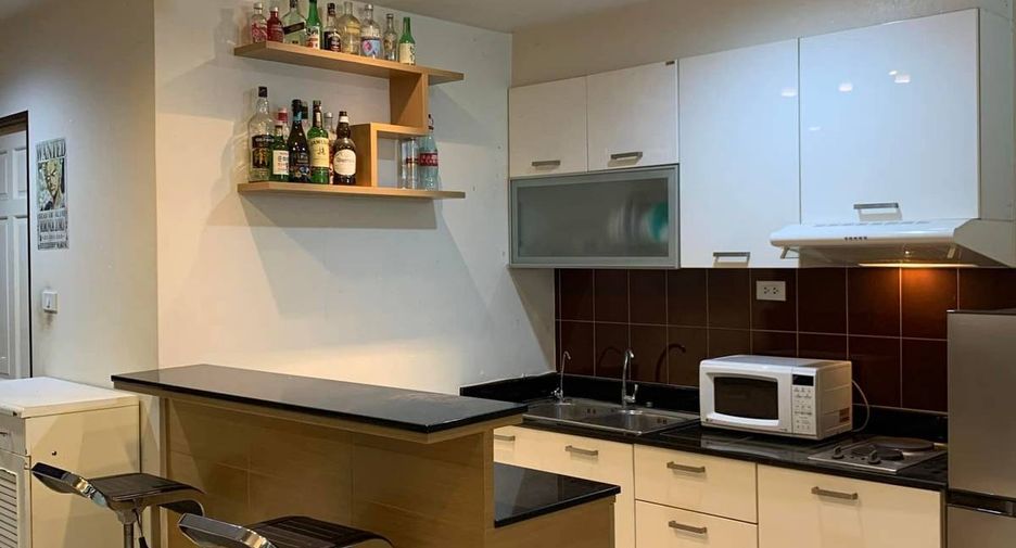 For sale 1 bed condo in Watthana, Bangkok