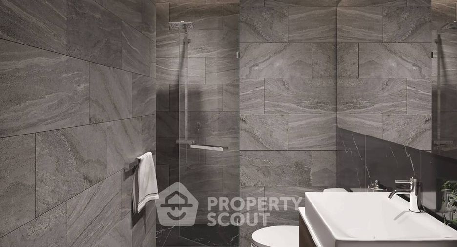 For sale 3 bedrooms condo in Bang Na, Bangkok