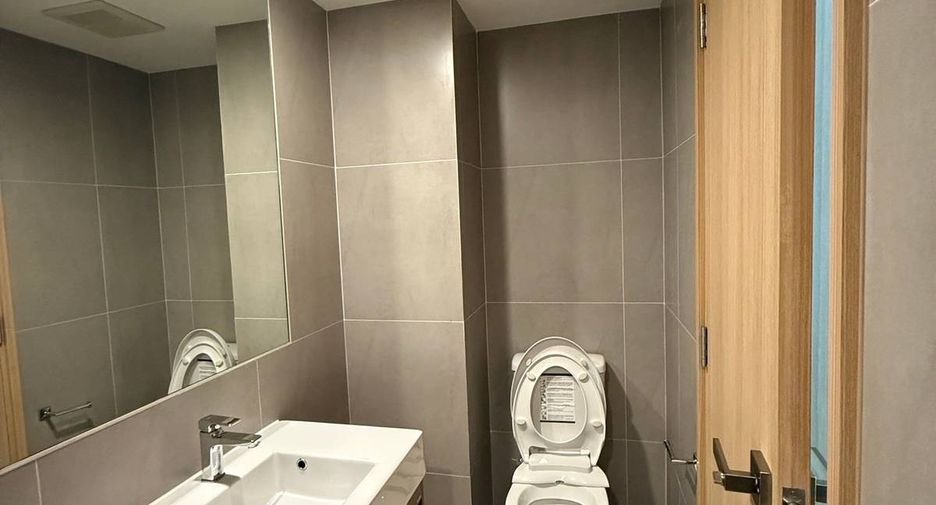 For sale 1 bed condo in Bangkok Noi, Bangkok