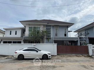 For sale 4 ベッドルーム house in Mueang Chon Buri, Chonburi